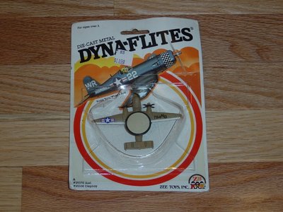 Zee Toys Dyna-Flites 784NG E-2 Hawkeye (1).JPG