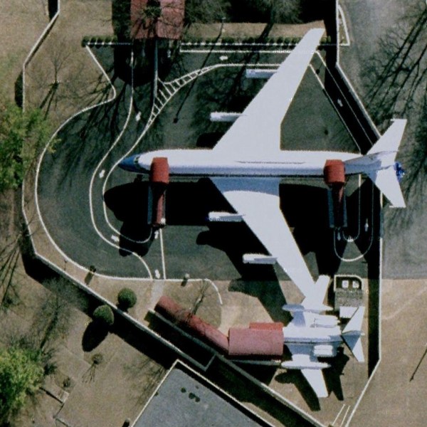 Elvis_Aerodrome.jpg