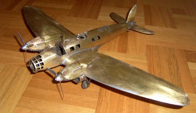 HE111_1.JPG